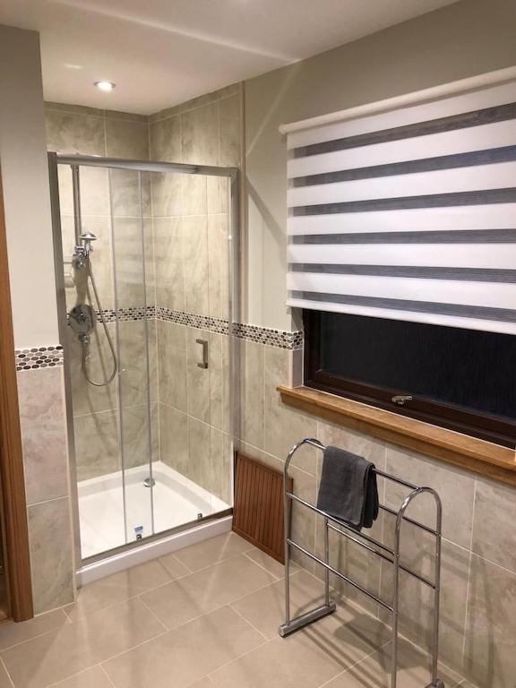 Lochside Lodge Glengoulandie Екстериор снимка